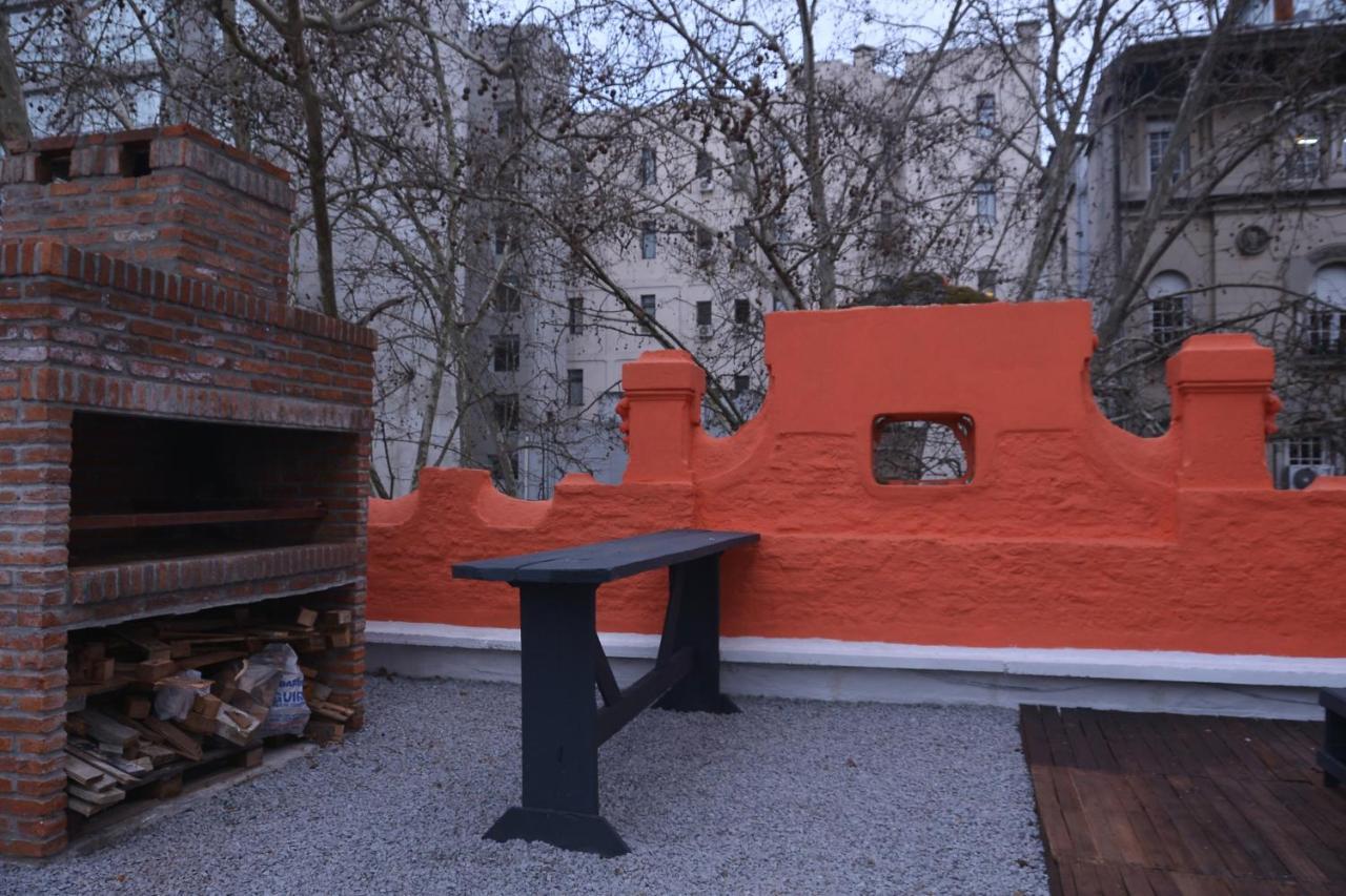 Piano Sur Hostel Montevideo Exterior photo